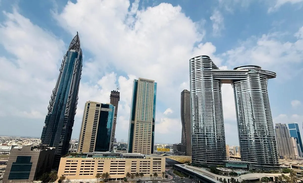 Nivis Find-Burj Vista-Direct Access To Dubai Mall