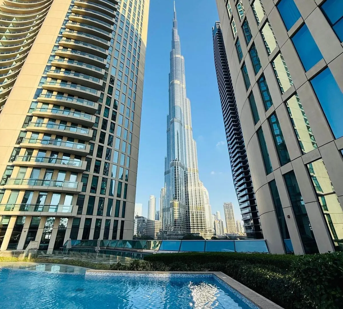 Nivis Find-Burj Vista-Direct Access To Dubai Mall